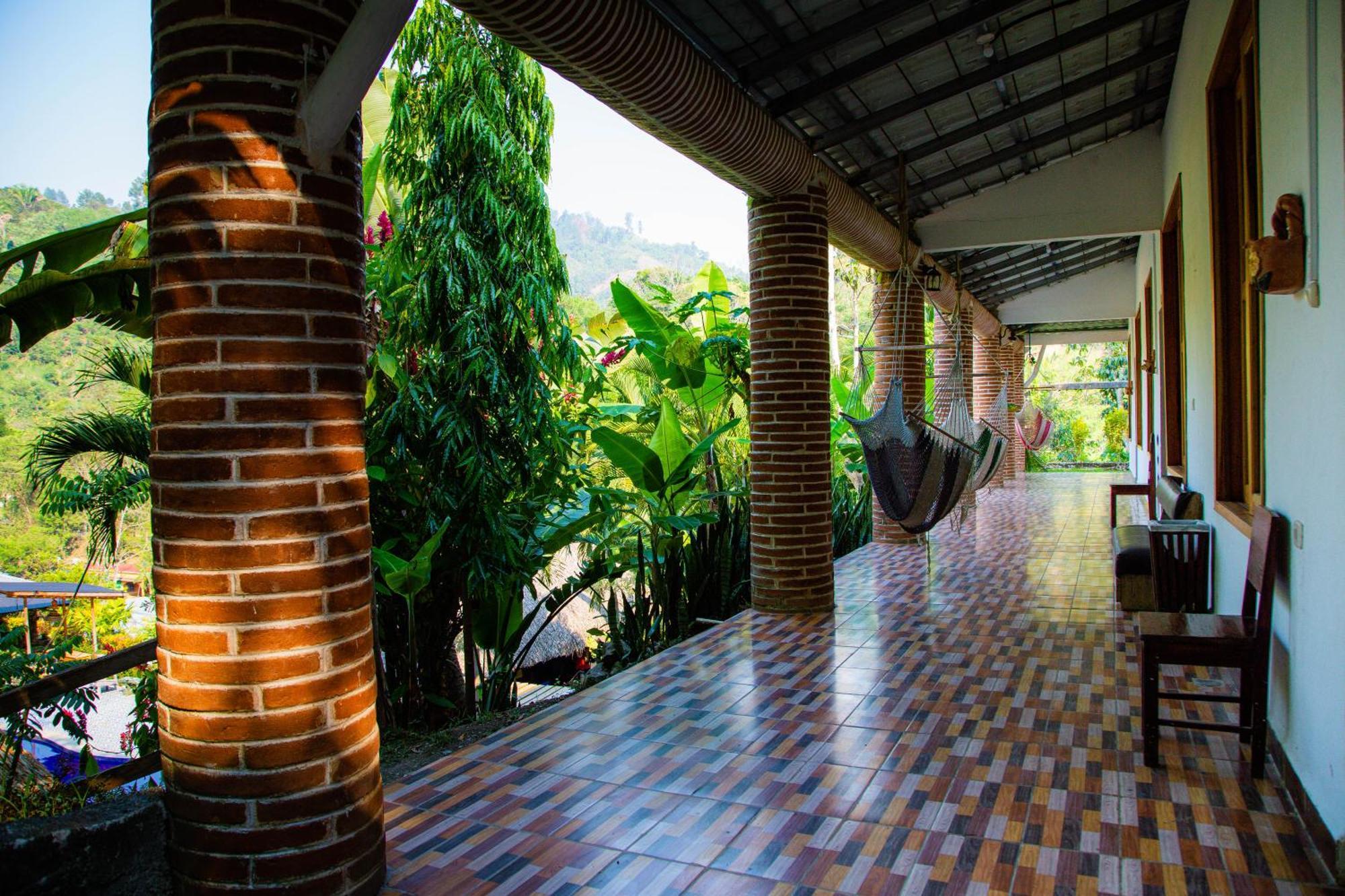 Vinas Hotel Lanquín Εξωτερικό φωτογραφία