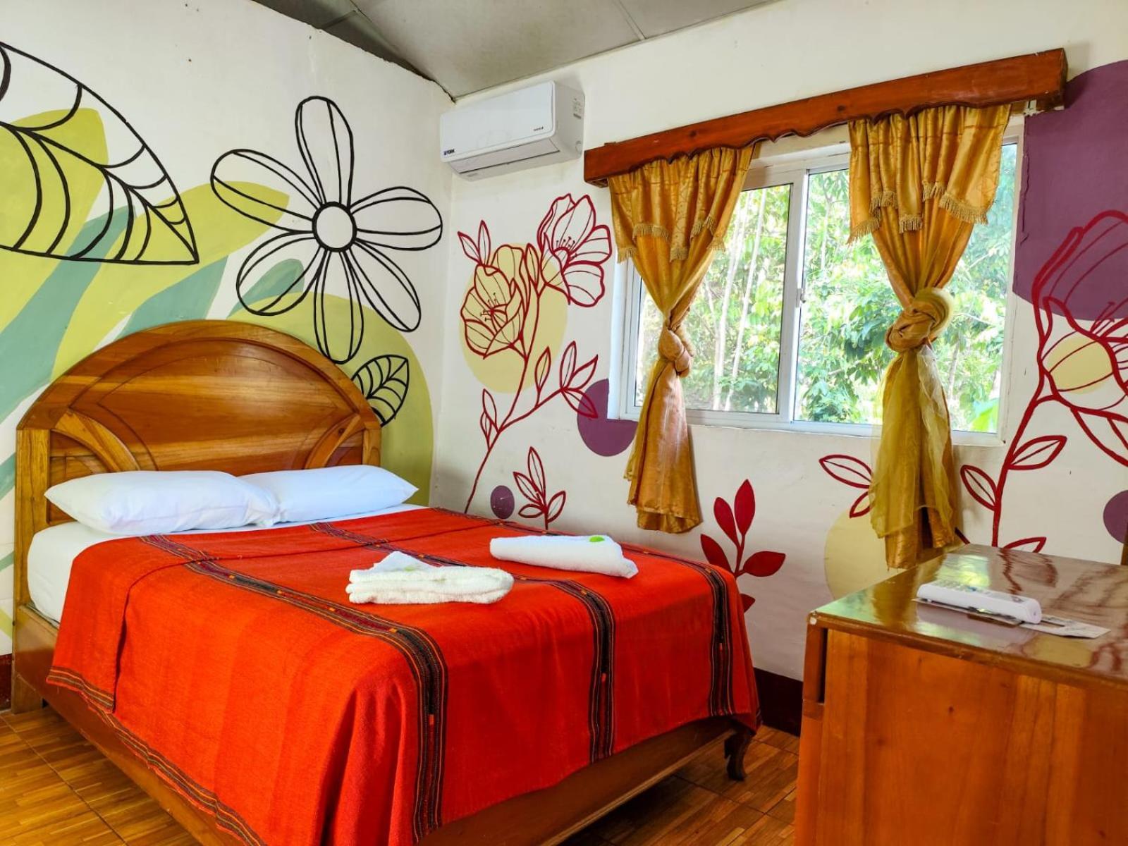 Vinas Hotel Lanquín Δωμάτιο φωτογραφία